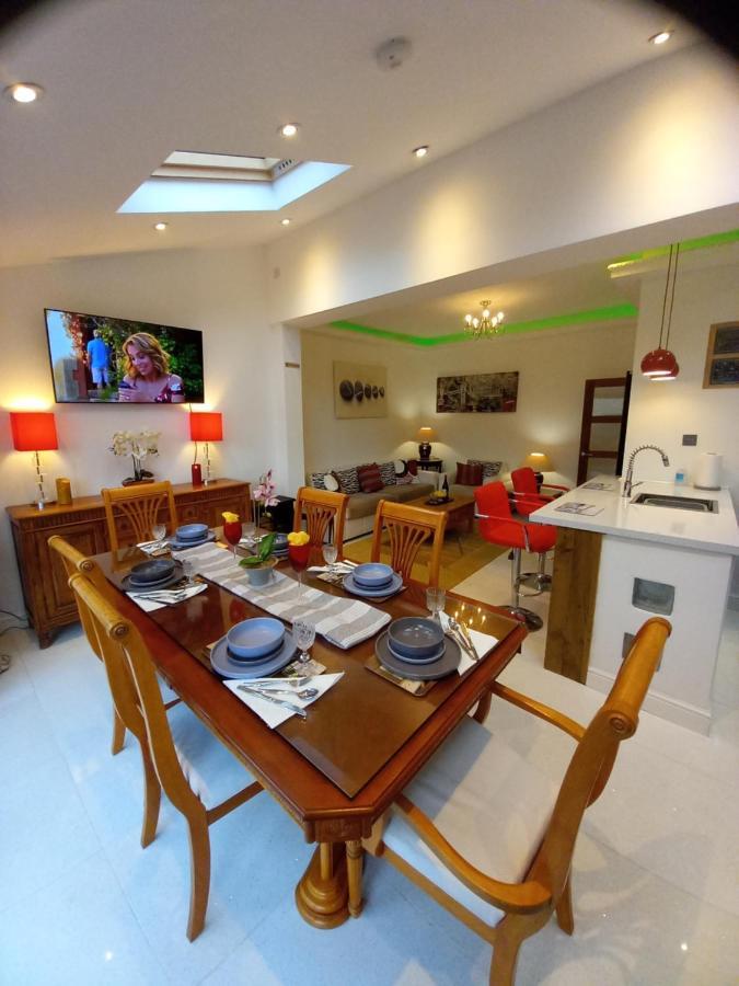 Luxury Holiday Home, Near Beach Southend-on-Sea Dış mekan fotoğraf