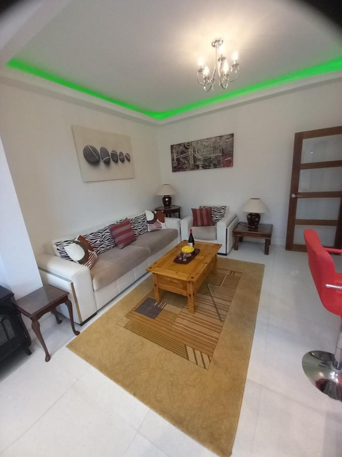 Luxury Holiday Home, Near Beach Southend-on-Sea Dış mekan fotoğraf