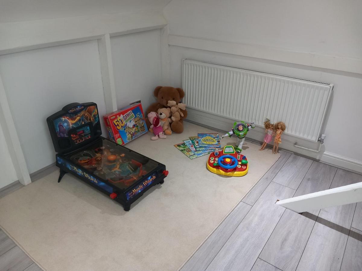 Luxury Holiday Home, Near Beach Southend-on-Sea Dış mekan fotoğraf